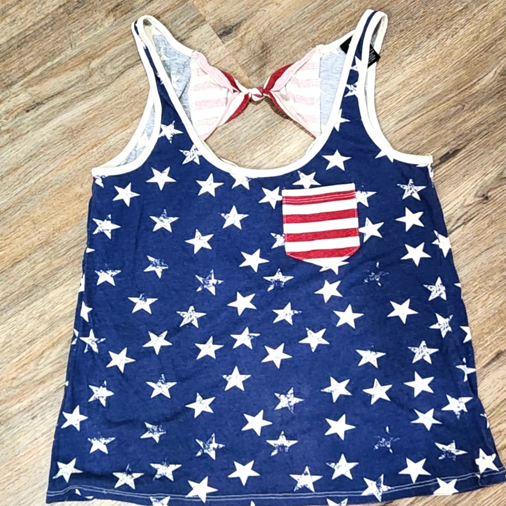Super Cute 😍 Rue 21 Stars & Stripes Top